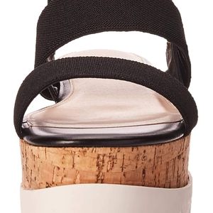 Madden Girl Simone Platform Sandals NIB SZ 9